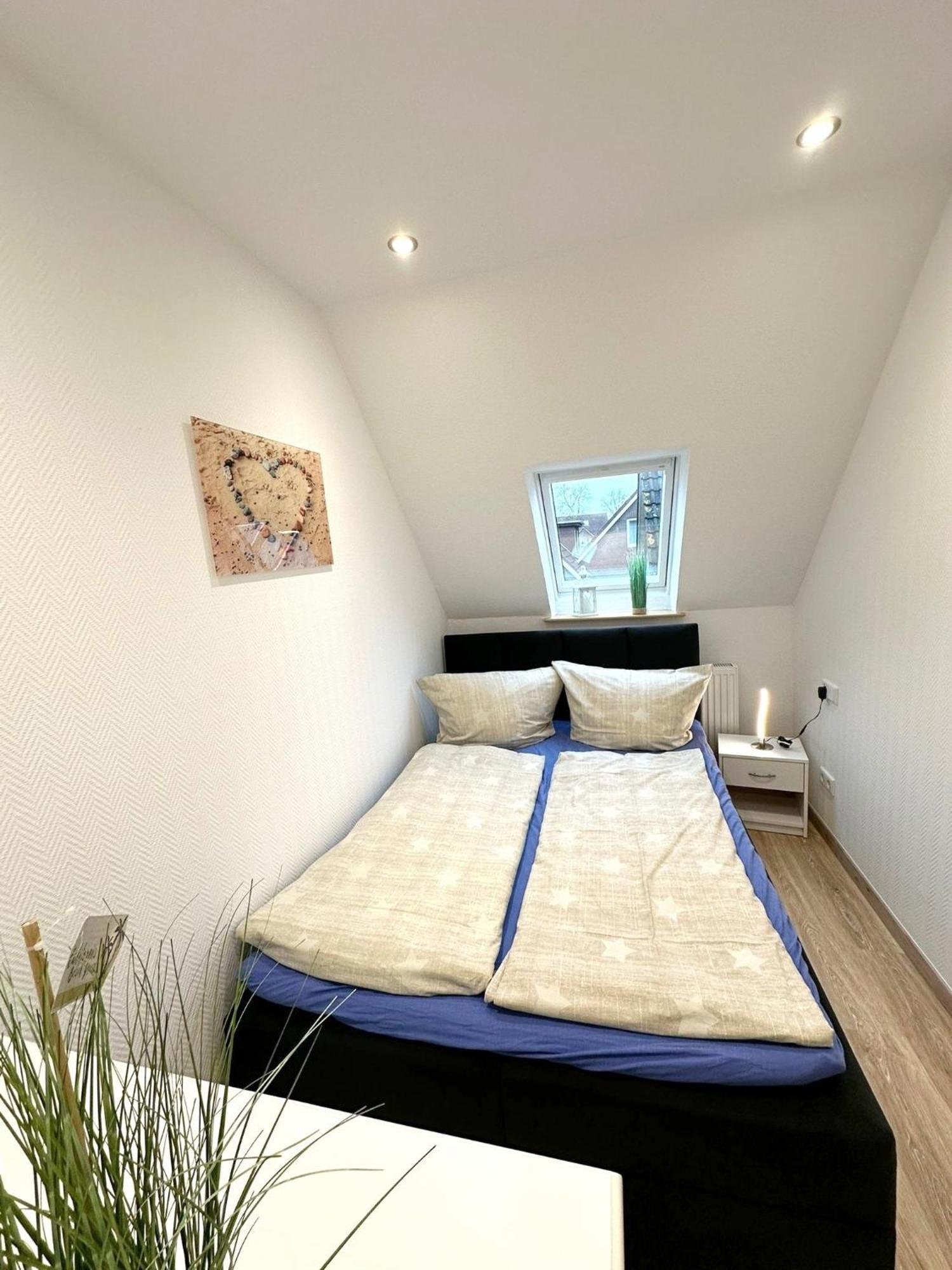 Ferienwohnung Haus Boje "Knurrhahn" Neuharlingersiel Bagian luar foto